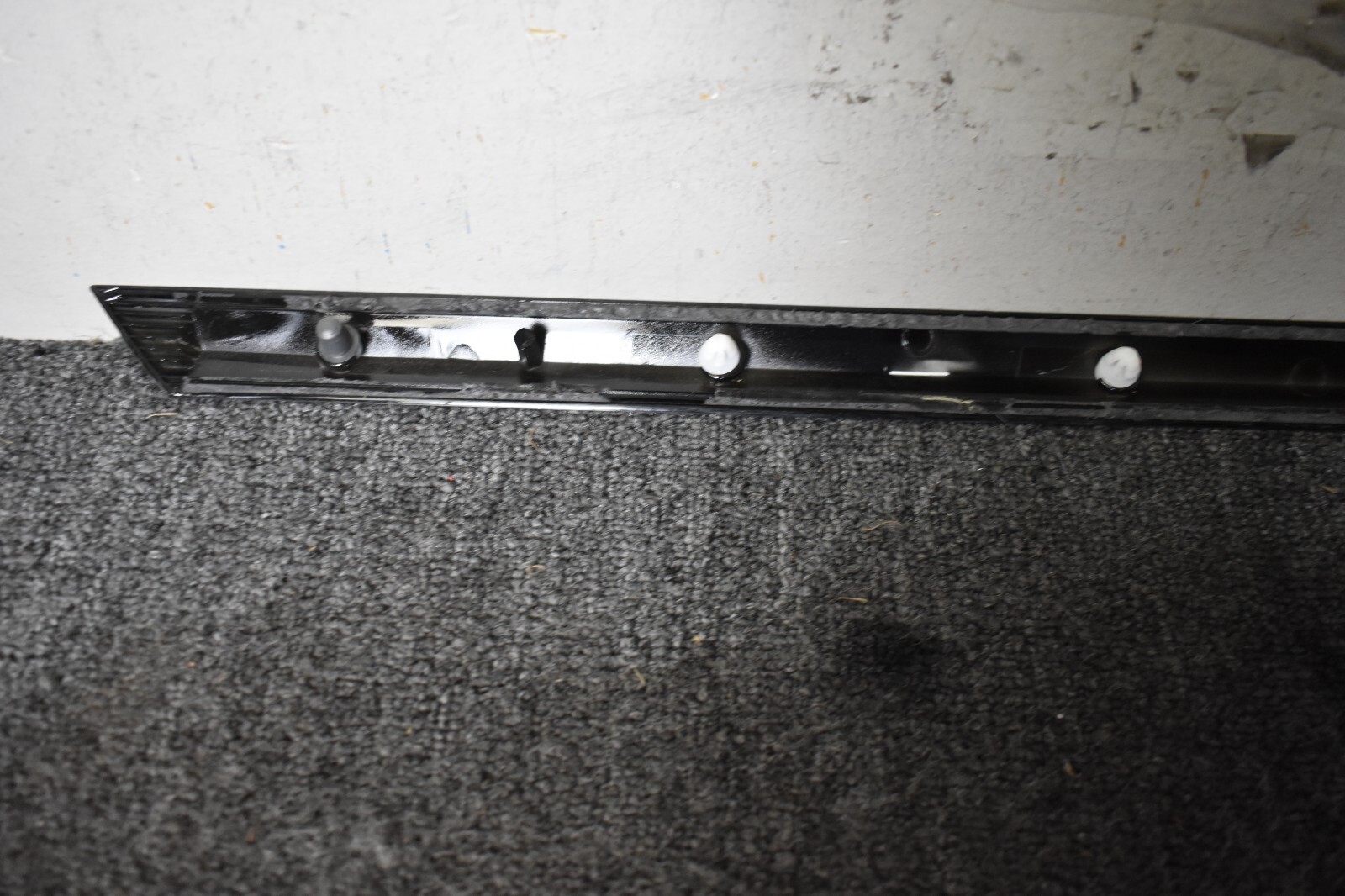 2020 Bentley GT Left Driver Door Protection Trim Chrome Molding 3SD853515 OEM