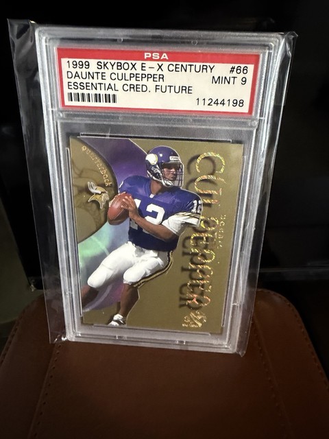1999 SKYBOX E-X CENTURY ESSENTIAL CRED FUTURE #66 Daunte Culpepper PSA 9  10/25