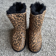 UGG Australia Girls Bailey Bow Leopard Animal Print Boots Brown/Black US 2 EU 32