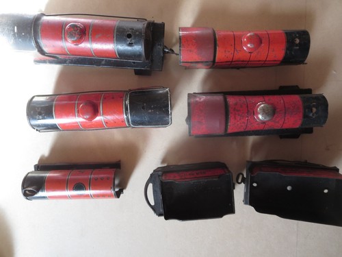 Hornby Graveyard - 5 locomotive shells and two tenders - Picture 7 of 8