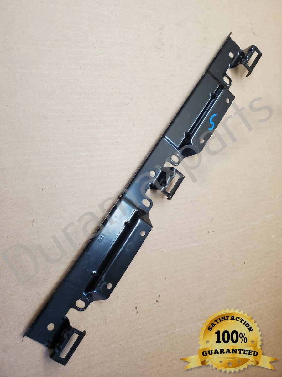 For Silverado/Sierra 1999-06 Rear Door Sill Panel Bracket Left or Right