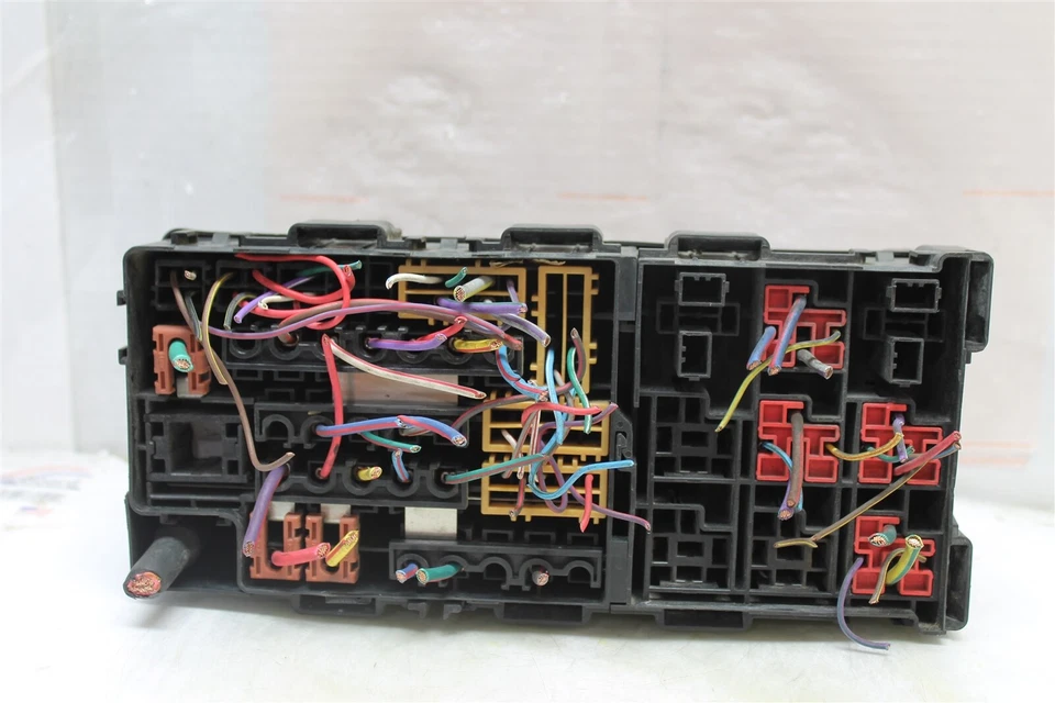 Lincoln MKZ 2008 caja de fusibles relé unidad de conexión módulo 8H6T14290A 945 1D1-B3 Foto 2 de 4