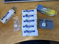 Lot of 7 EYB-5 82V Bulbs