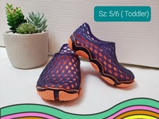 Toddler Unisex Rubber Shoes Sz: 5/6