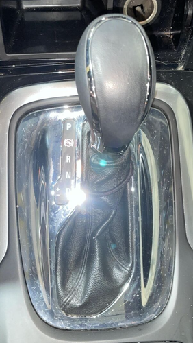 11-17 BUICK REGAL Floor Shifter W/ AUTO TRANSMISSION SHIFTER OPTION MH7