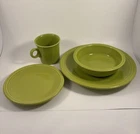 Fiesta Ware LEMONGRASS 4 Piece Place Setting Fiestaware Pre-owned Fiestaware