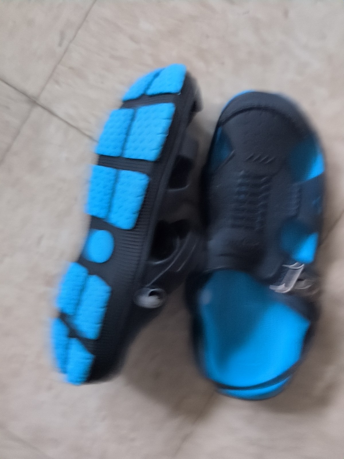 Picture 5 of 6