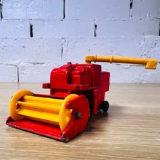 Combine Harvester Red Yellow MB851 1978