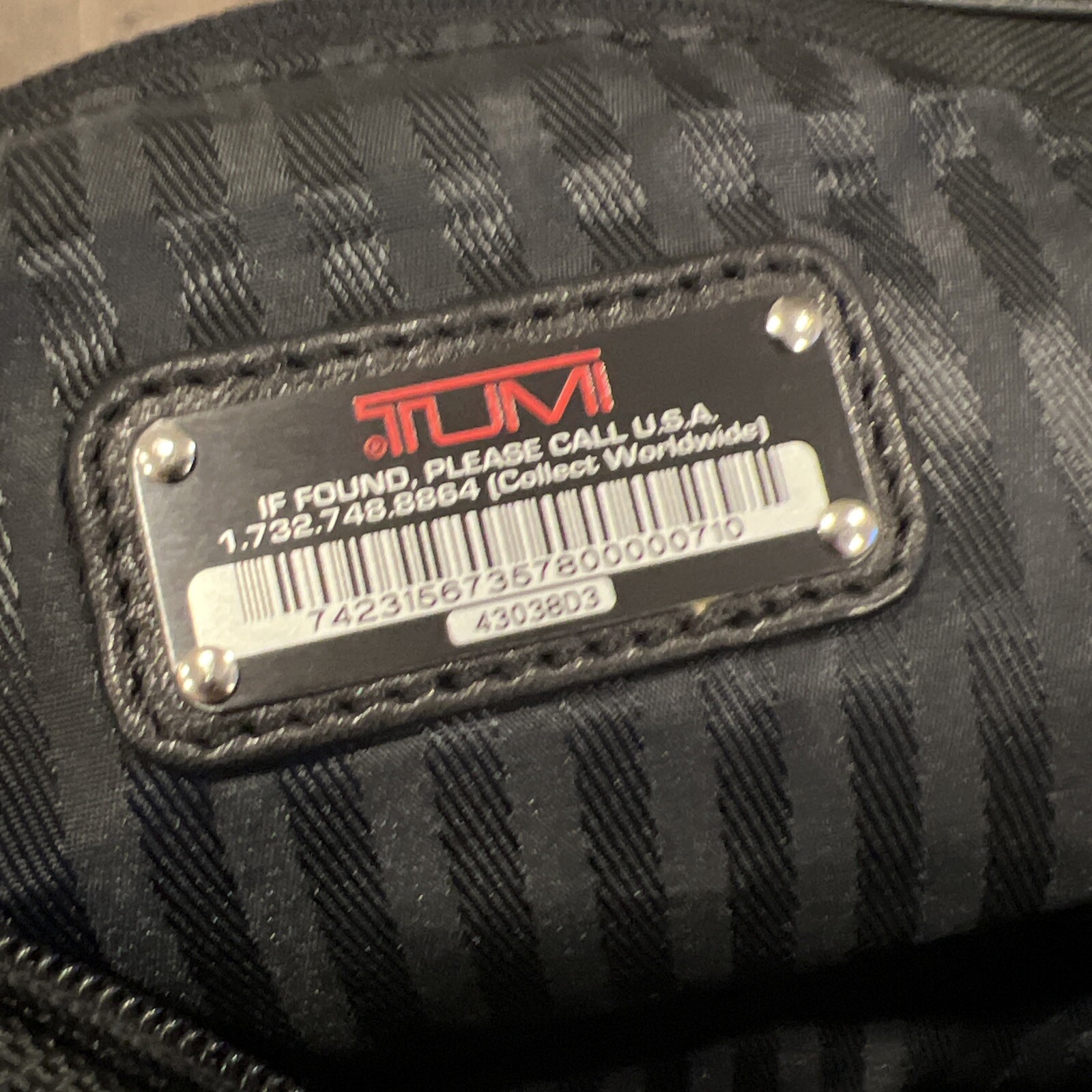 TUMI Garment Bag Bi Fold Suit/Dress Travel Bag Black Including 2