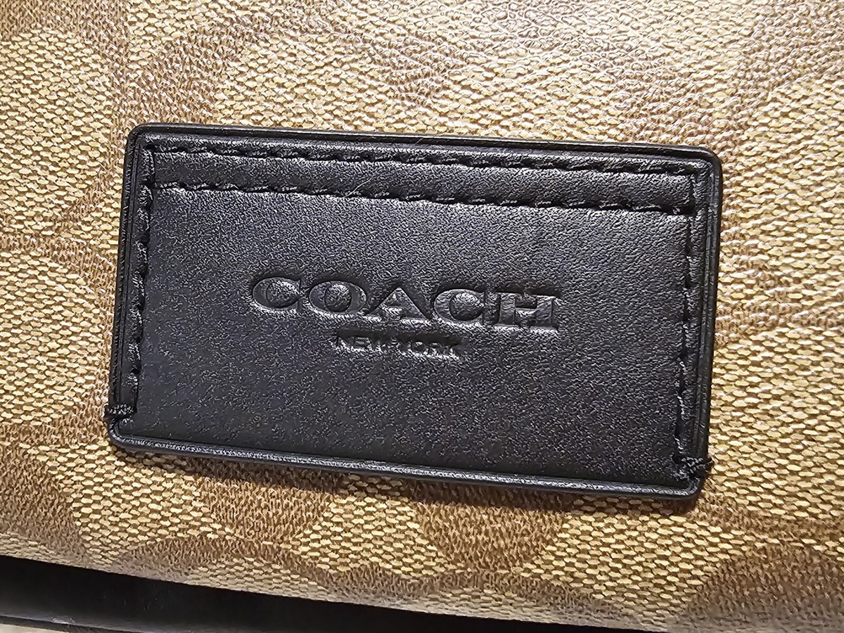 NWT Coach C3765 Track Signature Belt Bag Fanny Pack Khaki NWT Coach C3765 Track Signature Belt Bag Fanny Pack Khaki