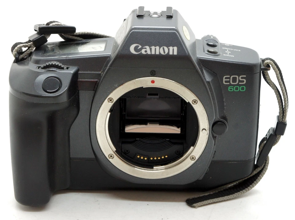 非常好! Canon EOS 600 35 mm 胶片相机机身 SN2525590 — 第 3/4 张图片