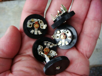 LOT (40) 10K BLACK Trimpot with ON/OFF Switch V16S A10K - New and ...