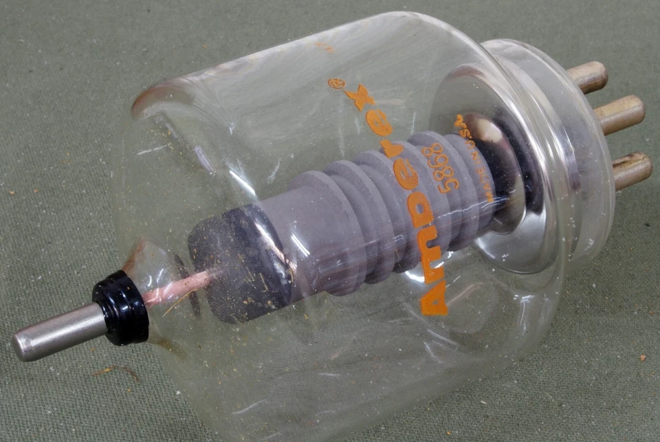 AMPEREX (TB4/1250) 5868 INDUSTRIAL RF OSCILATOR TUBE - image 2 of 3