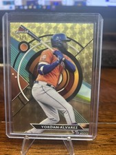 Marketplace image: 2023 Topps Finest Yordan Alvarez Super Fractor  #1/1