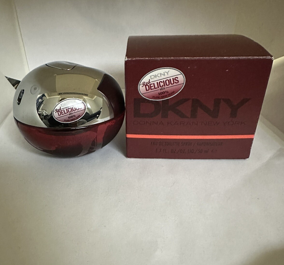 Red Delicious DKNY Donna Karan New York 1.7 oz 50ml EDT Spray For Men