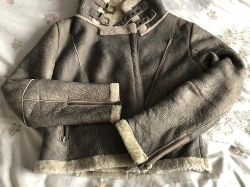 ZARA Ladies Jacket Vintage Look 100% Sheepskin Size Petite Medium Used Worn Cond - Picture 5 of 14