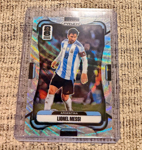 Lionel Messi [Silver] #10 2022 Panini Prizm World Cup Scorers Club card