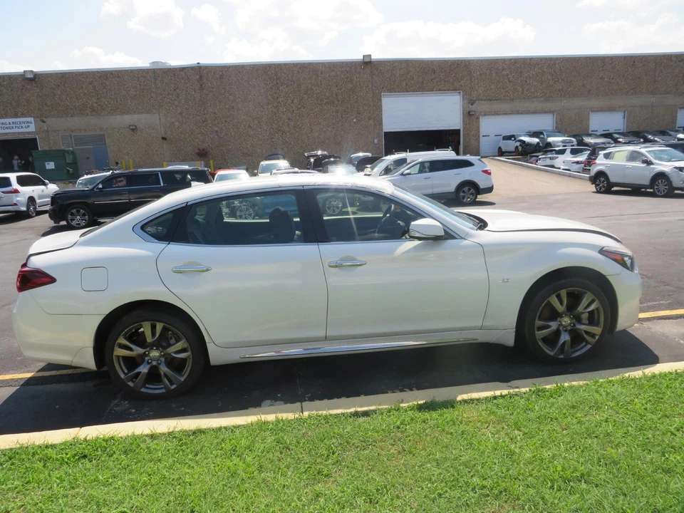 ПЕРЧАТОЧНЫЙ ЯЩИК 2015 INFINITI Q70 - Изображение 4 из 4