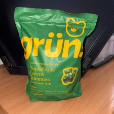 Gruns Adults Super Greens Gummies, Superfood Gummy Bears with Spirulina 224-8 ct