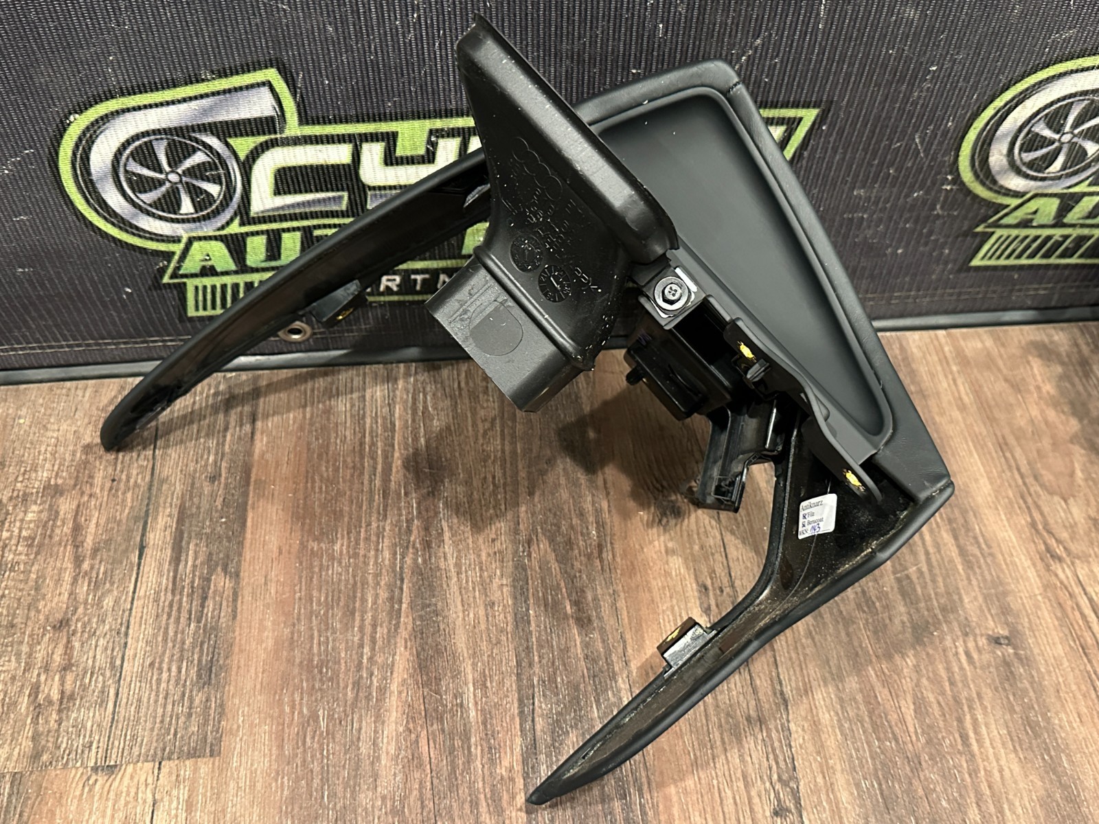 Audi R8 2017 LEFT Dashboard P/N 4S1858969