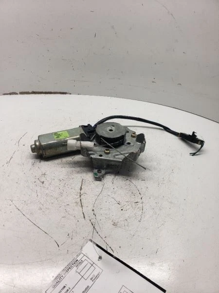 Motor de ventana eléctrica para pasajeros delantero 4/01 compatible con 00-01 SENTRA 1080388 Foto 2 de 4