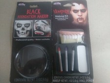 Fun World Makeup - Black Foundation Make up and Vampire Make up Kit