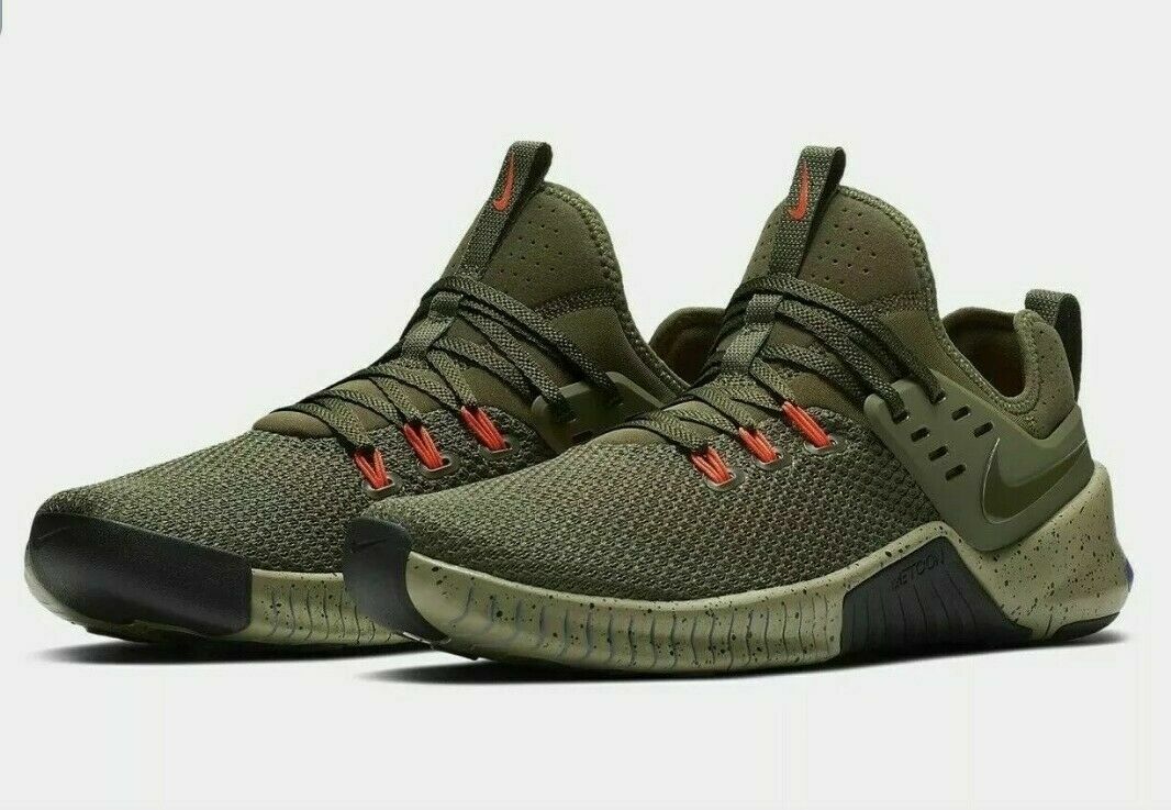 nike metcon free x olive