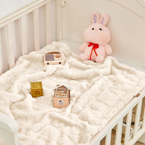 Fleece Baby Blanket Heart Checkered Blanket, Ultra Soft Cozy Baby Blankets for B - Picture 4 of 12