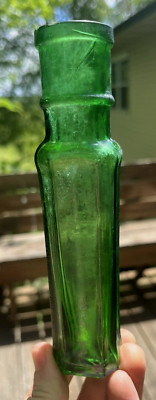 NICE SMALL EMERALD GREEN COLORED CAPERS BOTTLE 1890'S ERA DUG IN VIDEO L@@K