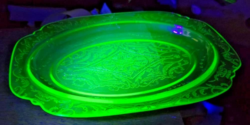 Green Uranium Vaseline Madrid  11 1/2" Oval Platter