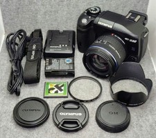 OLYMPUS E-330 Digital SLR w/ ZUIKO 14-42mm f3.5-5.6 Live View From JAPAN