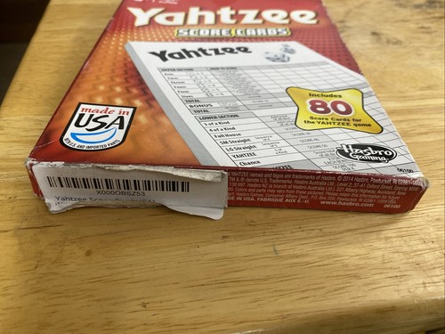 Hasbro Gaming Yahtzee 80Pc Score Cards - Pkg Slightly Bruised - Cards Brand NEW - Picture 3 of 11
