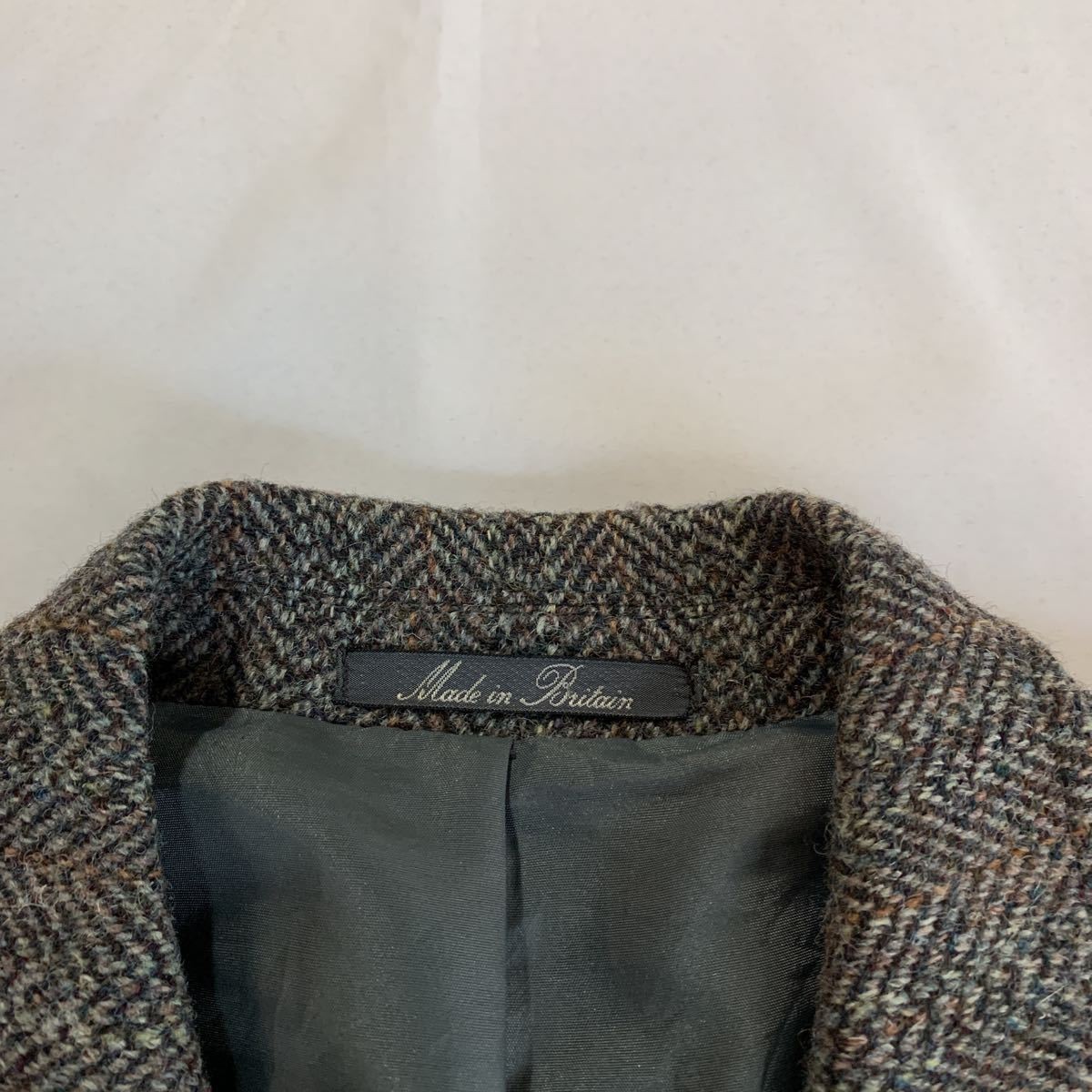 Vintage 1980's Dunn & Co Harris Tweed Norfolk Jacket Size 38 Gray Length 79cm image 5