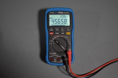 EEVblog 121GW Multimeter