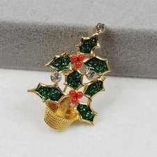 Vintage Avon Christmas Tree Brooch Pin Gold Tone Enamel Holly Berry Signed NR