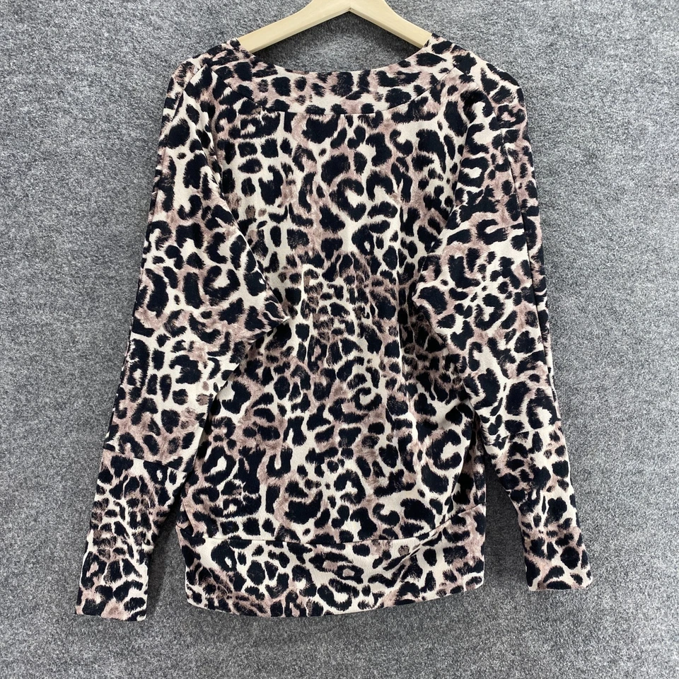 Blusa Verónica M Mujer S Pequeña Beige Estampado Animal Cuello en V Manga Larga Rayón Foto 2 de 4