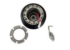 BOSS KIT STEERING WHEEL ADAPTER FOR 88-2002 HOLDEN RODEO ISUZU D-MAX TF TFR I-3