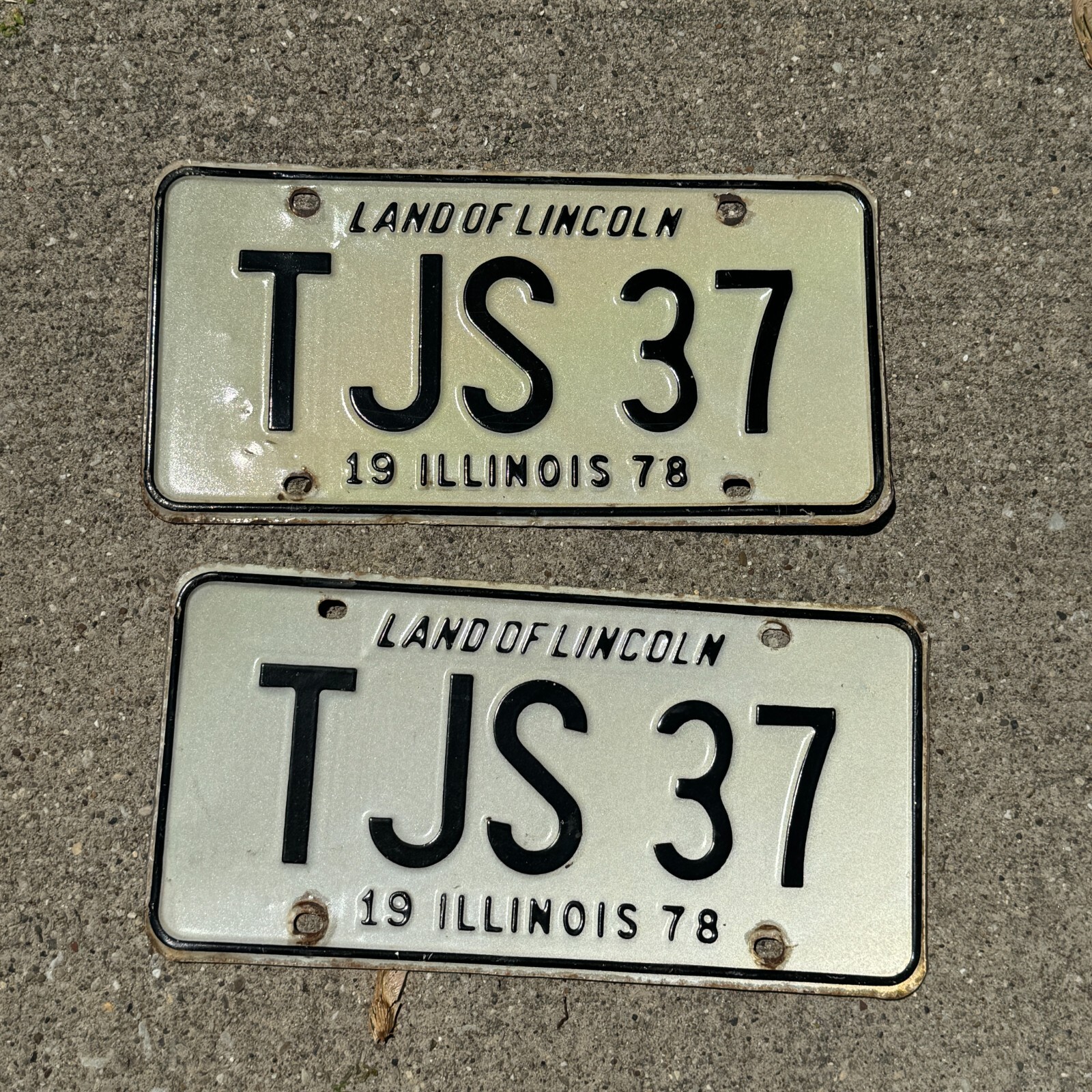 1978 Illinois License Plate Pair Auto Tag Car Garage YOM DMV Clear TJS 37