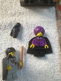 LEGO 4702 Harry Potter The Final Challenge Mini Figs & manual READ