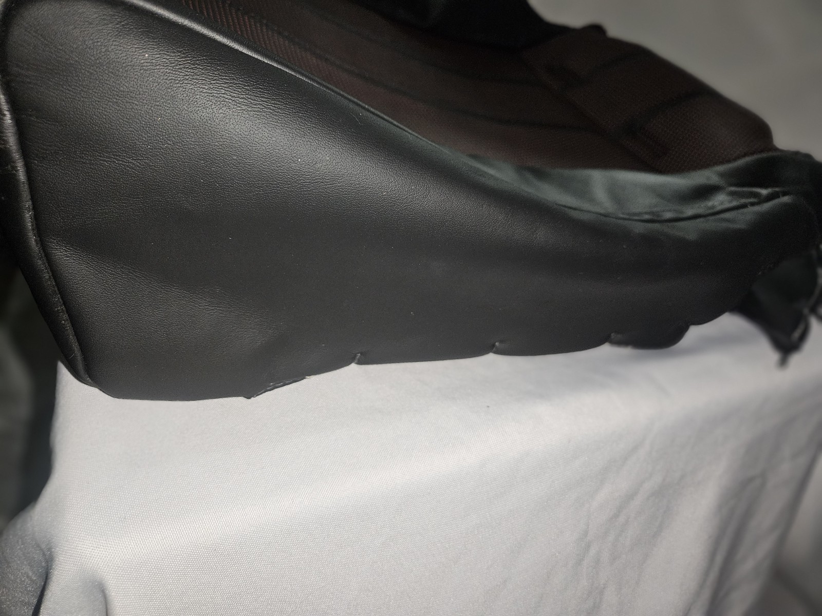 2020 Bentley Bentayga Passenger Right Rear Seat Cushion Leather Cover