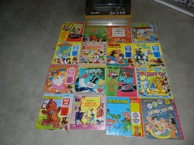 Concert Hall Disc-O-Kid Two Speed Phonograph Record Player 220 W/Books & Records