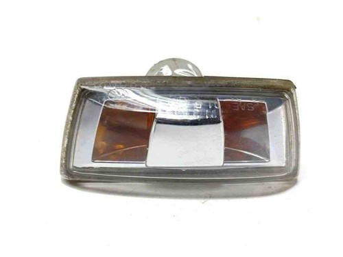 OPEL INSIGNIA A Estate G09 Kotflügelblinker vorne rechts 13252456 1.96 31300556