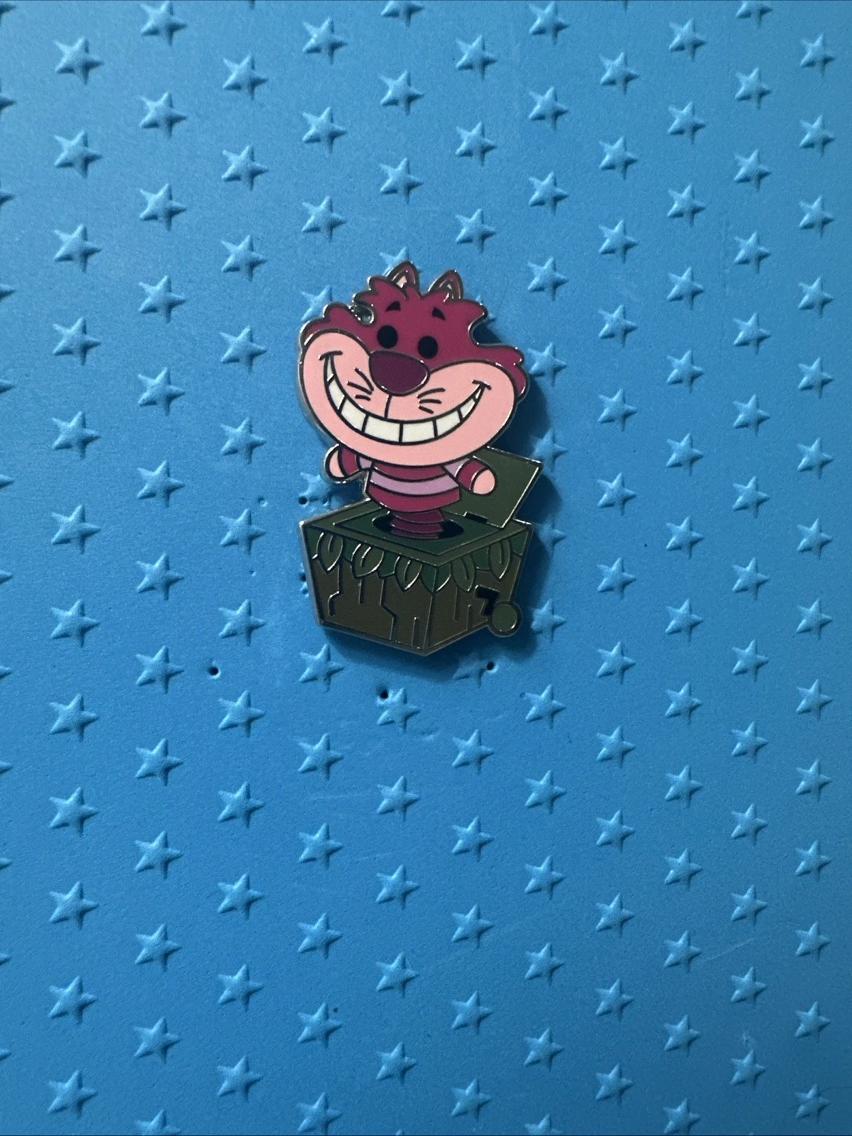 2025 Disney Parks Toys In a Box Mystery Pin Cheshire Cat Alice In Wonderland
