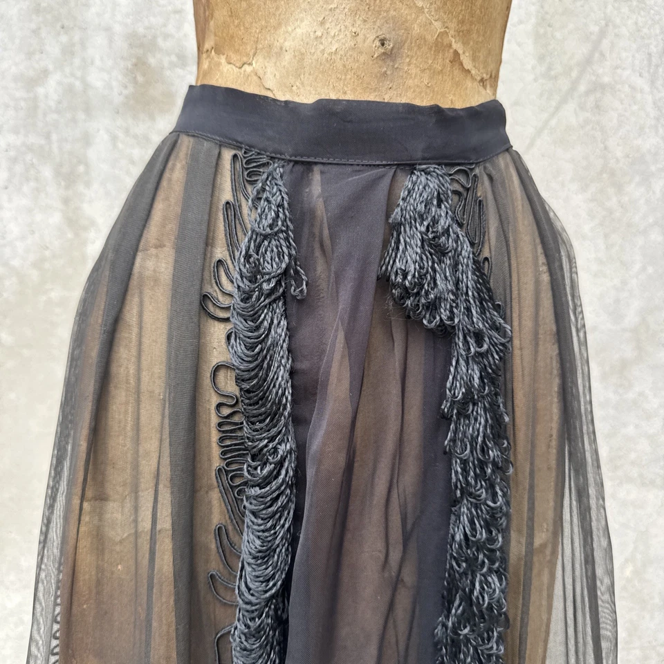 Maxi Vestido Falda Antigua Eduardiana Negra Soutache Bordada Gasa De Colección Foto 3 de 4