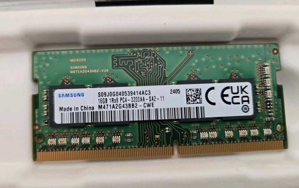 Lenovo OEM 16GB DDR4 SO-DIMM Memory Module, 3200MHz, 5M30Z71713 - Bild 2 von 2