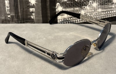 小物 FENDI Vintage Silver logo sunglasses vintage fendi Palladium Metal Sunglasses Ebony Stunning Silver