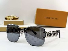 Louis Vuitton Square Designer Sunglasses Black Frame Gray Lens Check Pattern