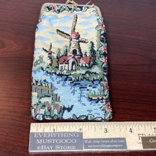 Vtg Pink Windmill Tapestry Retro Coin Change Purse Pouch Kiss Lock Close Brass