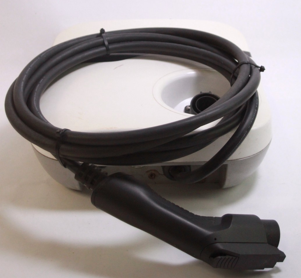 Bosch Power Max Hybrid Charger Model AWU70215BEN-B