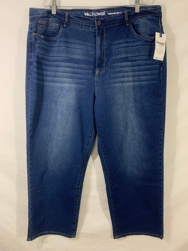 WALLFLOWER FEARLESS CURVY SUPER HIGH RISE sz: 22W (Actual 43" x 27") Blue Jeans